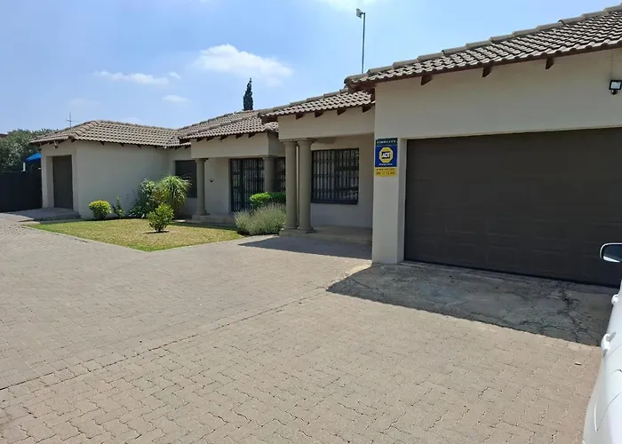 Retro Guesthouse Vanderbijlpark