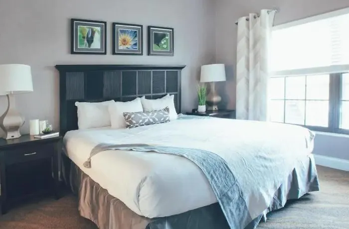 Holiday Inn Vacations At Orange Lake Resort East Village Four Corners