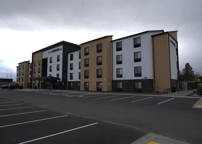 Livaway Suites Tri-Cities-Richland