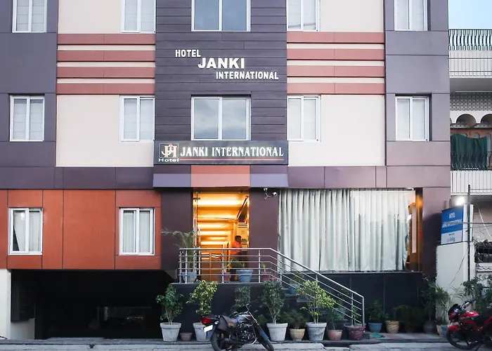 Hotel Janki International 3 Km From Kashi Vishwanath Temple Free Pickup From Railway Station Varanasi