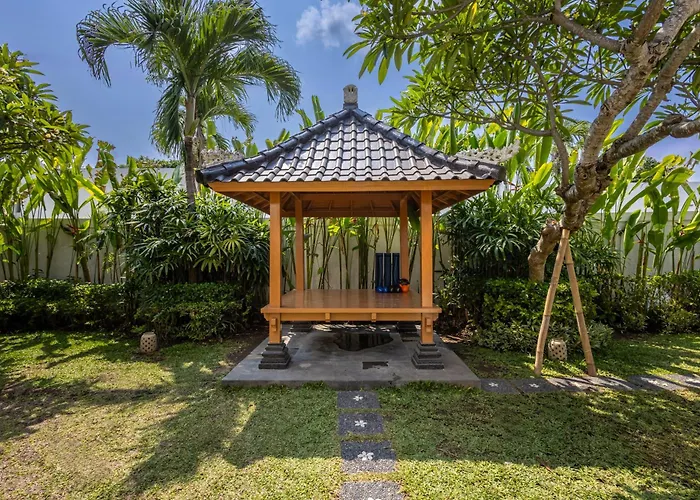 Kalm Bali Hotel Canggu 