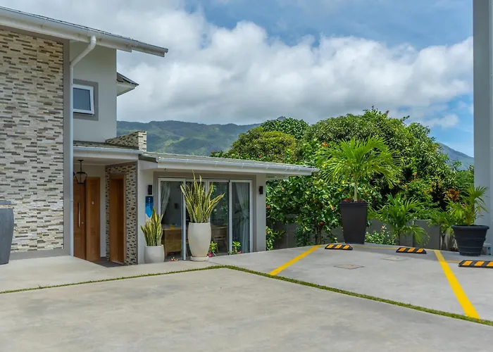 Summer Sand Holiday Apartments Beau Vallon 