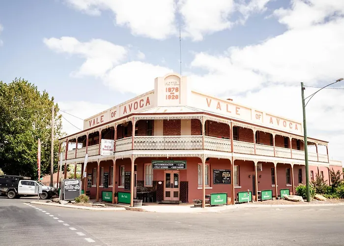 Vale Of Avoca Hotel Charlton