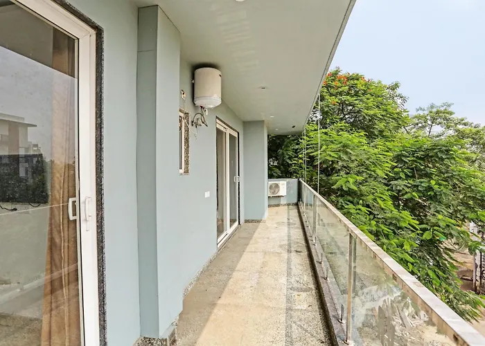 Hotel O Vikrant Residency Gurgaon