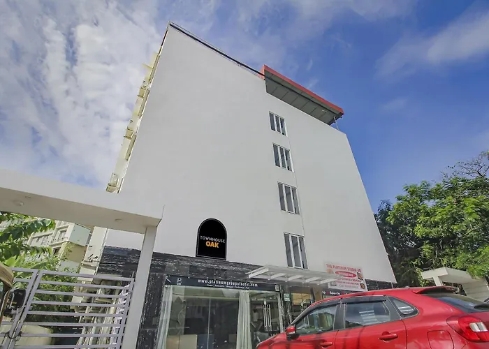 Super Townhouse Oak The Platinum Studio Kolkata