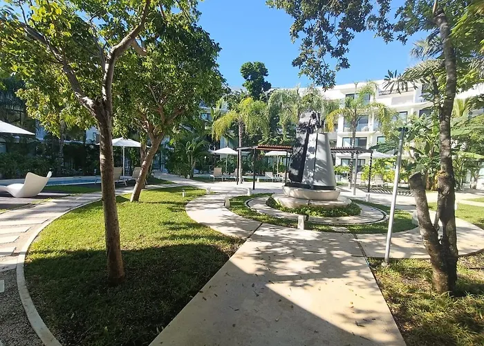 luxury central park lagunas Tulum