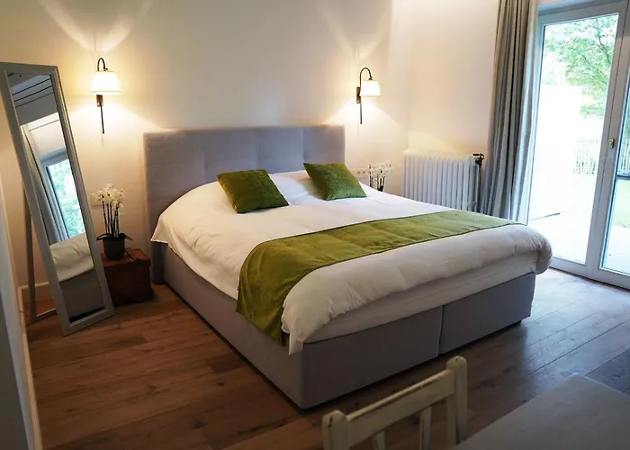 Boutique hotel-restaurant De Lindehoeve Tessenderlo