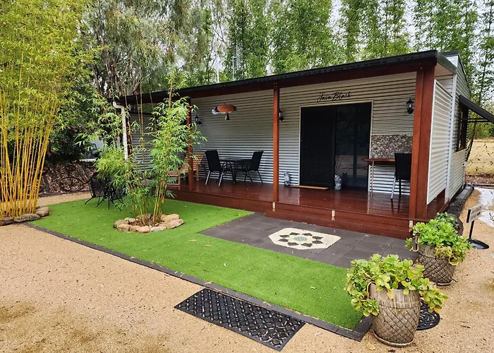 Jubri'S Hideaway Hotel Dalby
