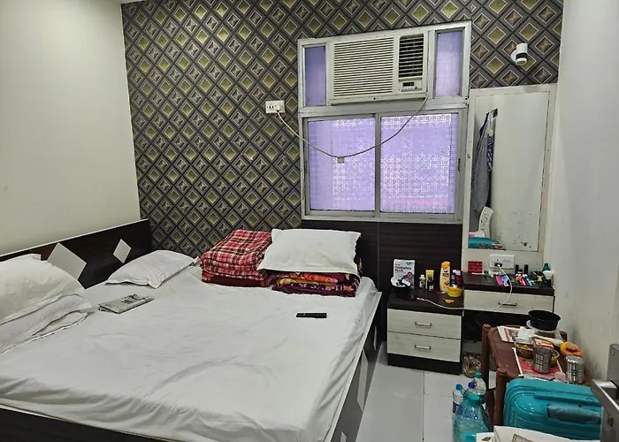 Hotel Elliot Comfort Inn Kolkata