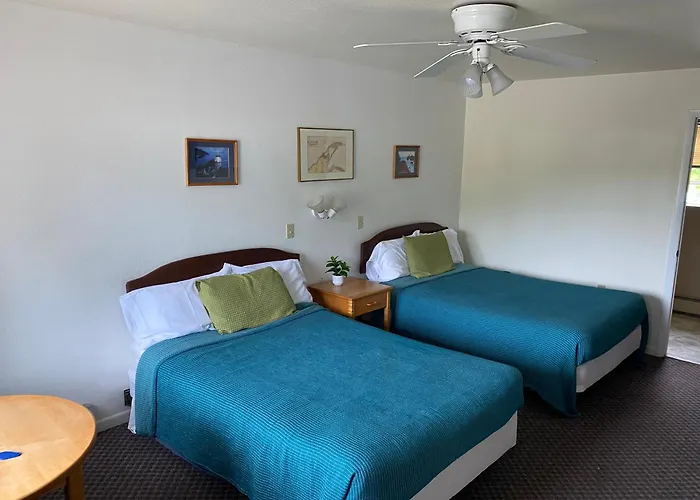 Big Bay Motel Marquette