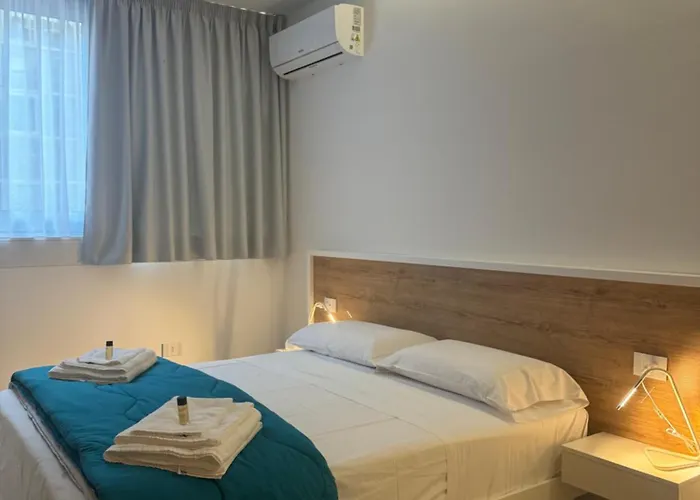 Space Tower Rooms Nápoles