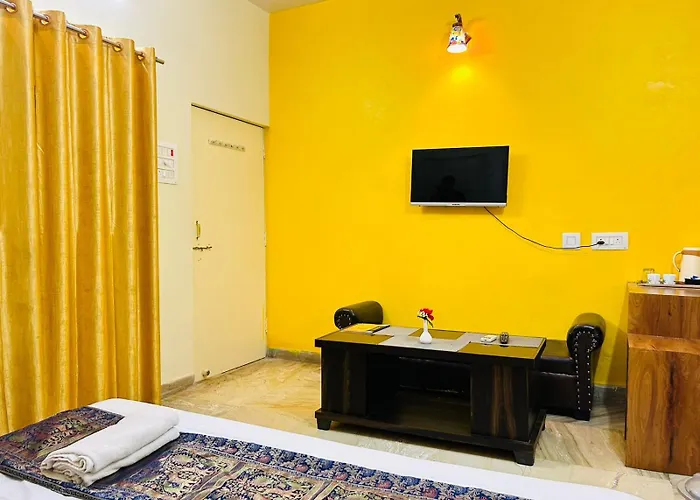 Shankar Vilaas -A Boutique Stay Forigners Choice Near Ghats And Temples Varanasi