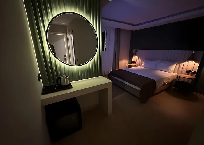 Red Castle Hotel & Pub Belek