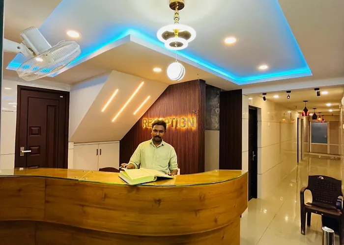 Priya Lodge Kozhikode