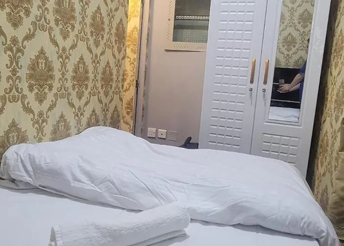 Emirates Apartments Room Capsules Dubai