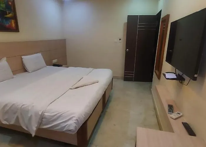 Sri Aditya Inn Rajahmundry