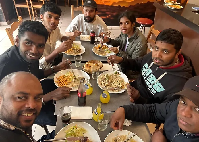 Bed and Breakfast Biriyani House à Bobigny