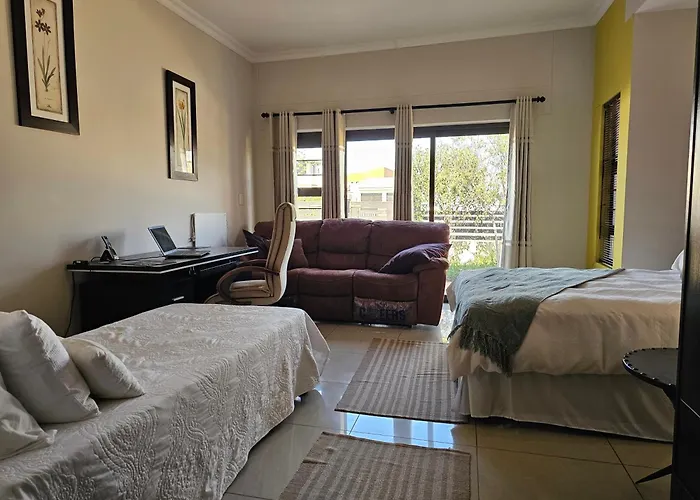 Cora'S Boutique Bed & Breakfast Swakopmund