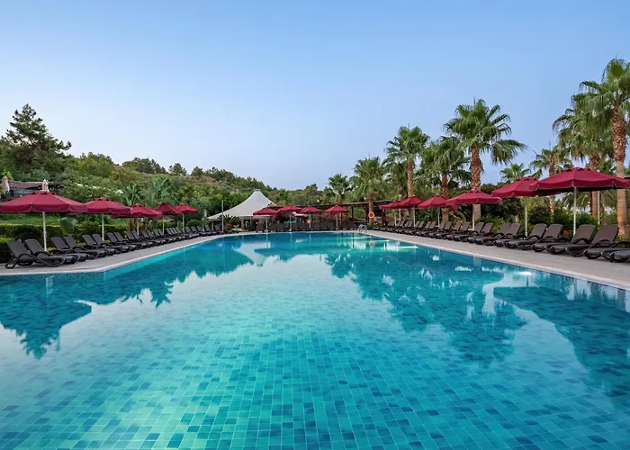 Justiniano Theodora Resort Okurcalar