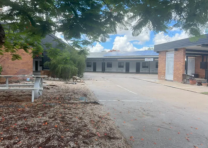 Abajaz Motor Inn - King Beds - Central Longreach