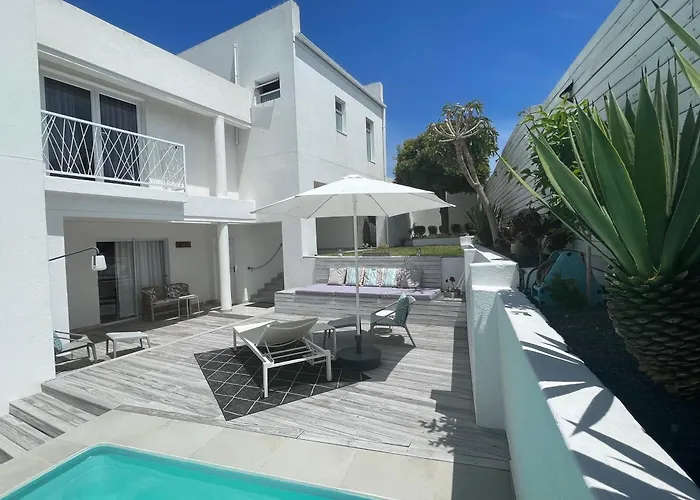 The Little Palm Bed & Breakfast Bloubergstrand