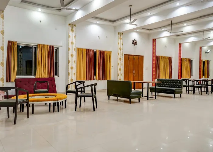 Hotel O Welcome Sri Raipur 