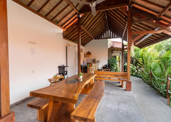 Jinar Guest House Canggu 