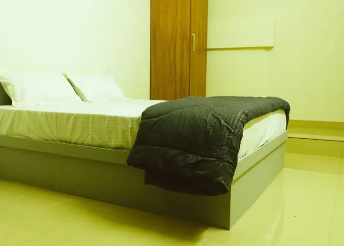 Azhar Lodge Koyilandy Kozhikode