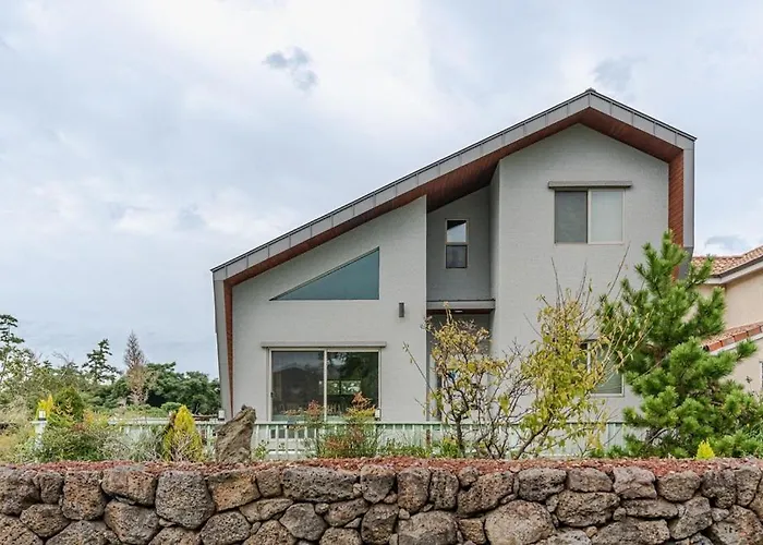 Jeju Pension Mira