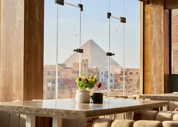 Crown Pyramids View Hotel El El Cairo