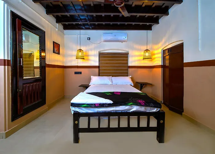 Rams Guest House Samudra-Walk To Cliff,Odayam,Black Beach Varkala