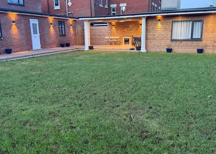 Peace House Hotel Waterlooville
