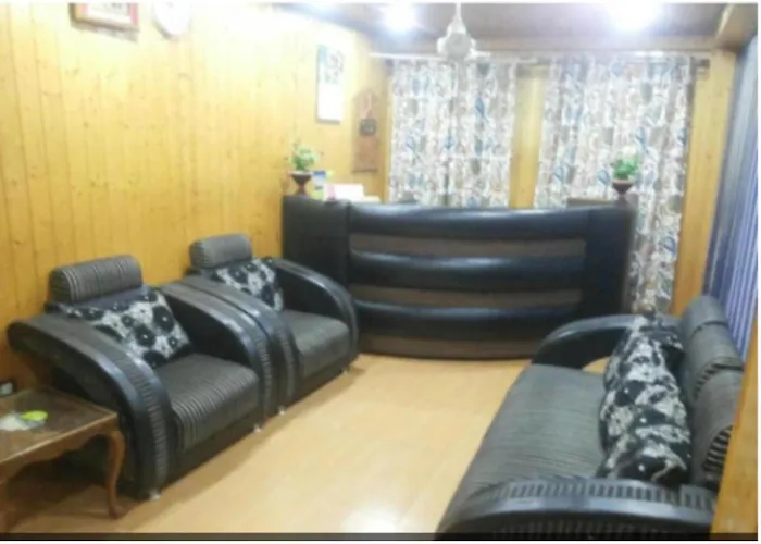 Hotel Shafaaf Plaza, Shalimar Garden Srinagar