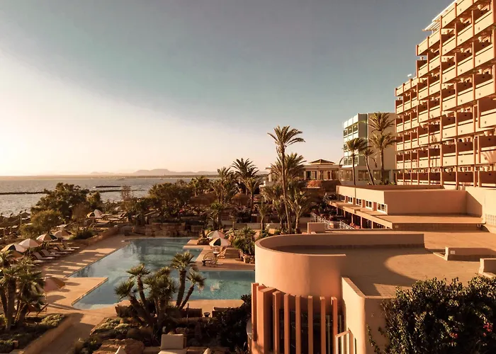 Bikini Island & Mountain Hotel Es Trenc -Adults Only- Colonia de Sant Jordi
