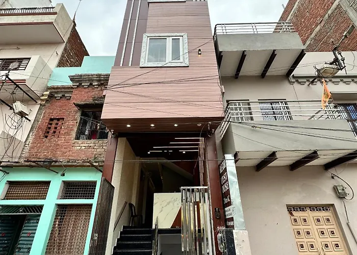 Cable Car Hotel Varanasi