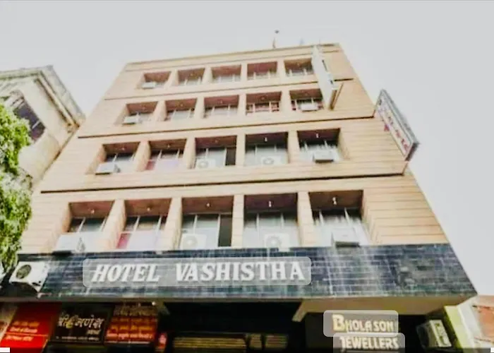 Hotel Vashistha Prayagraj