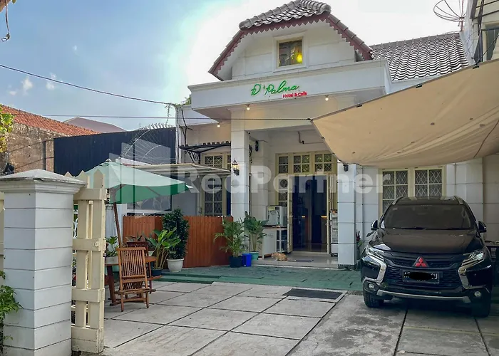 D Palma Near Lokananta Manahan Mitra RedDoorz Surakarta 
