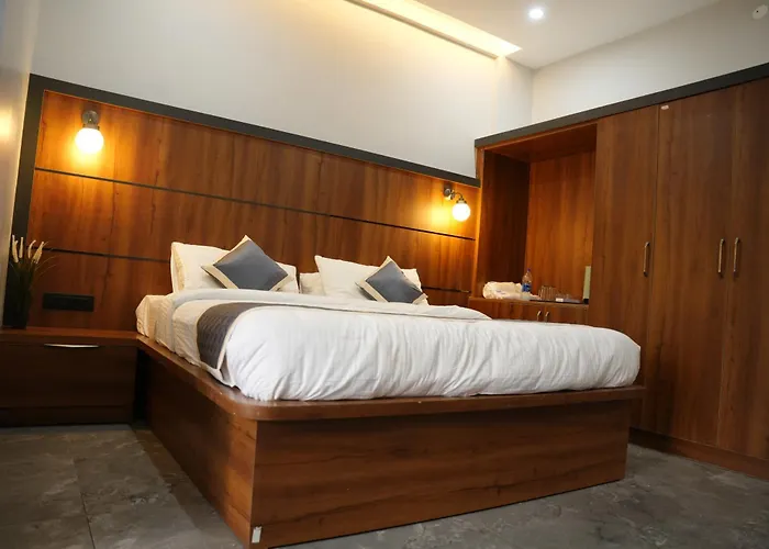 Sarvam Residency Hotel Sagar 