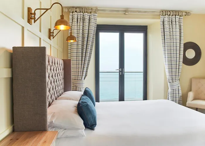 Outlaw'S Guest House Port Isaac