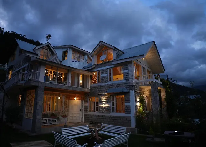Westwoodvilla By Edenhomes Manali 