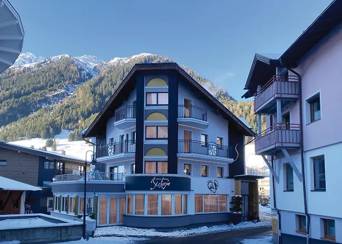 Hotel Garni Stefanie Ischgl