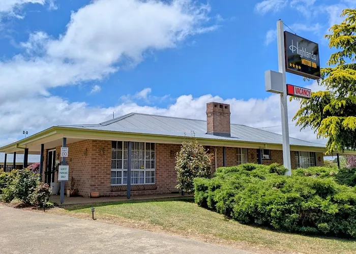 Highlands Motor Inn Oberon