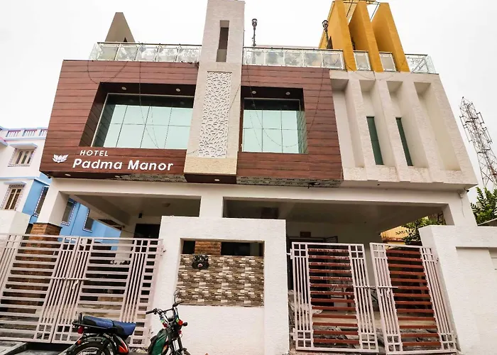Super Hotel O Padma Manor Brahmapur