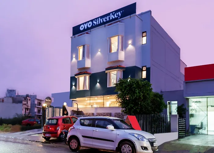 Hotel O Earth Villa Near Bestech Central Square Mall Gurgaon