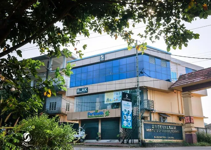 An Regency Hotel Edappal