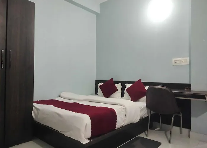 Hotel O Home Aditya Inn Suits Homestay Ayodhya