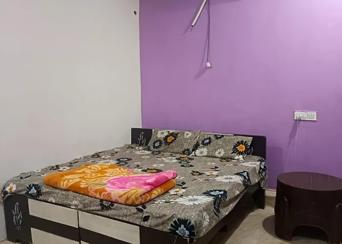 Jay Shree Radhey Home Stay Mathura