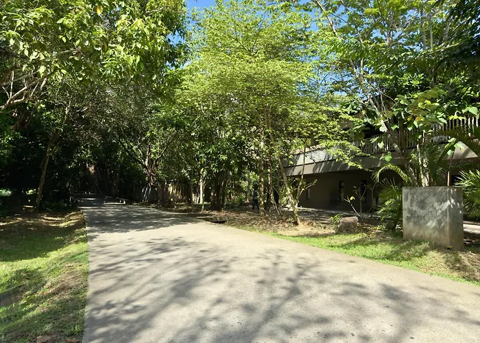 Lakwa Motel Lio Beach El Nido