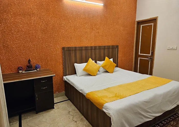 Krishna'S Land Homestay Vrindavan