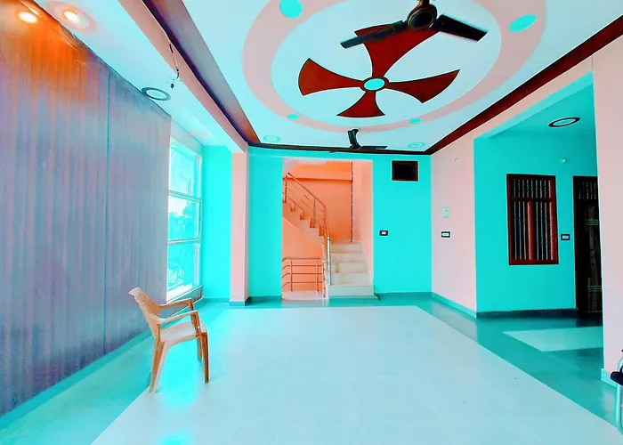 Hotel Raghukul Ayodhya